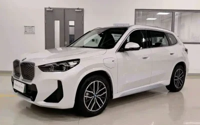 BMW BMW i3 в цвете и кузовом – это идеальный выбор среди китайских автомобилей. Доступная цена и надежность гарантированы.