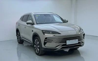 BYD BYD Song L DM-i в цвете и кузовом – это идеальный выбор среди китайских автомобилей. Доступная цена и надежность гарантированы.