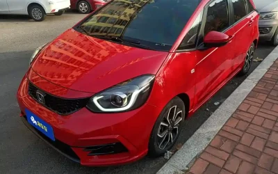 Honda Honda Jade в цвете и кузовом – это идеальный выбор среди китайских автомобилей. Доступная цена и надежность гарантированы.