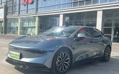 Audi Audi A8 в цвете и кузовом – это идеальный выбор среди китайских автомобилей. Доступная цена и надежность гарантированы.