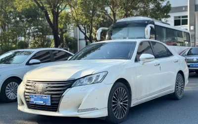 Audi Audi A8 в цвете и кузовом – это идеальный выбор среди китайских автомобилей. Доступная цена и надежность гарантированы.