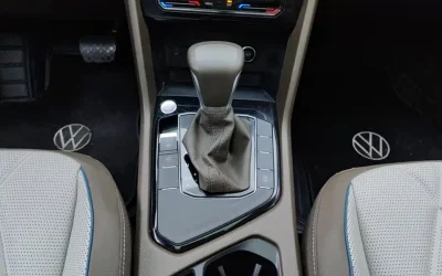 Volkswagen Volkswagen Passat в цвете и кузовом – это идеальный выбор среди китайских автомобилей. Доступная цена и надежность гарантированы.