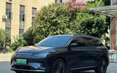 Audi Audi A8 в цвете и кузовом – это идеальный выбор среди китайских автомобилей. Доступная цена и надежность гарантированы.
