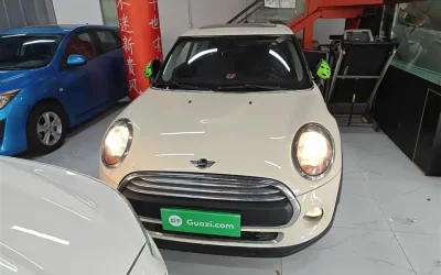 MINI MINI COUNTRYMAN в цвете и кузовом – это идеальный выбор среди китайских автомобилей. Доступная цена и надежность гарантированы.