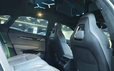 Audi Audi A8 в цвете и кузовом – это идеальный выбор среди китайских автомобилей. Доступная цена и надежность гарантированы.