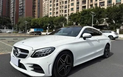 Mercedes-Benz Mercedes-Benz C-Class в цвете и кузовом – это идеальный выбор среди китайских автомобилей. Доступная цена и надежность гарантированы.