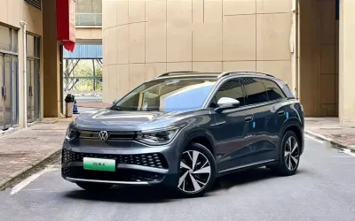 Volkswagen Volkswagen Passat в цвете и кузовом – это идеальный выбор среди китайских автомобилей. Доступная цена и надежность гарантированы.