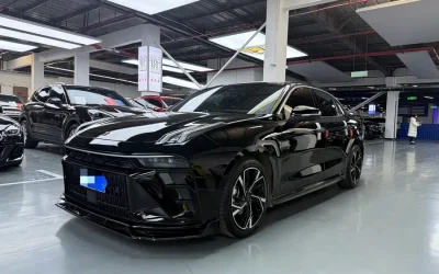Lynk & Co Lynk & Co 02 в цвете и кузовом – это идеальный выбор среди китайских автомобилей. Доступная цена и надежность гарантированы.