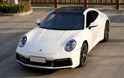 Porsche Porsche Cayenne в цвете и кузовом – это идеальный выбор среди китайских автомобилей. Доступная цена и надежность гарантированы.