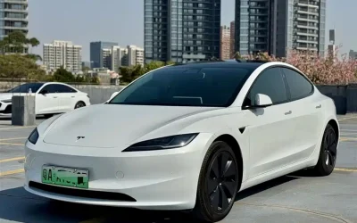 Audi Audi A8 в цвете и кузовом – это идеальный выбор среди китайских автомобилей. Доступная цена и надежность гарантированы.