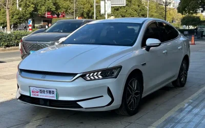 BYD BYD Seal 05 DM-i в цвете и кузовом – это идеальный выбор среди китайских автомобилей. Доступная цена и надежность гарантированы.