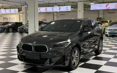 BMW BMW i3 в цвете и кузовом – это идеальный выбор среди китайских автомобилей. Доступная цена и надежность гарантированы.