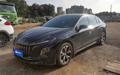 Hongqi Hongqi H5 в цвете и кузовом – это идеальный выбор среди китайских автомобилей. Доступная цена и надежность гарантированы.