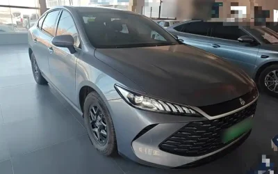 BYD BYD Seal 05 DM-i в цвете и кузовом – это идеальный выбор среди китайских автомобилей. Доступная цена и надежность гарантированы.