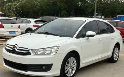 Citroen Citroen C5 в цвете и кузовом – это идеальный выбор среди китайских автомобилей. Доступная цена и надежность гарантированы.