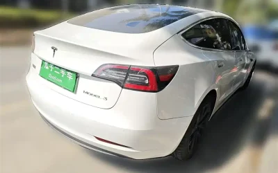 Audi Audi A8 в цвете и кузовом – это идеальный выбор среди китайских автомобилей. Доступная цена и надежность гарантированы.