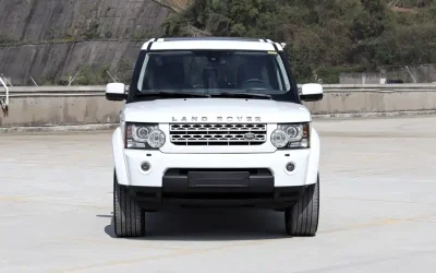 Land Rover Land Rover Range Rover в цвете и кузовом – это идеальный выбор среди китайских автомобилей. Доступная цена и надежность гарантированы.