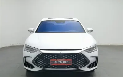 BYD BYD Seal 05 DM-i в цвете и кузовом – это идеальный выбор среди китайских автомобилей. Доступная цена и надежность гарантированы.