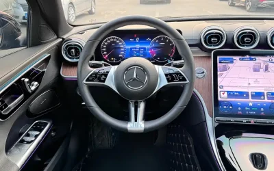 Mercedes-Benz Mercedes-Benz E-Class в цвете и кузовом – это идеальный выбор среди китайских автомобилей. Доступная цена и надежность гарантированы.