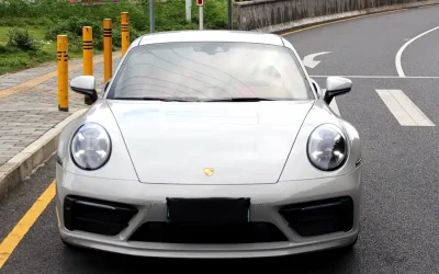 Porsche Porsche Cayenne в цвете и кузовом – это идеальный выбор среди китайских автомобилей. Доступная цена и надежность гарантированы.