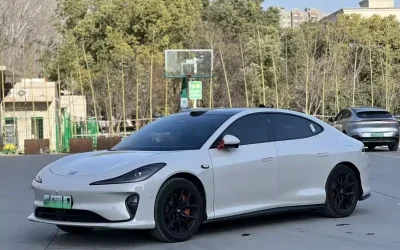 IM Motors IM LS6 в цвете и кузовом – это идеальный выбор среди китайских автомобилей. Доступная цена и надежность гарантированы.