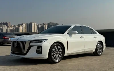 Hongqi Hongqi H5 в цвете и кузовом – это идеальный выбор среди китайских автомобилей. Доступная цена и надежность гарантированы.