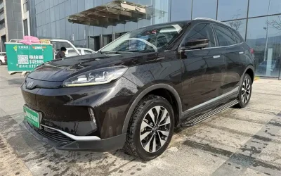 WM Motor WM Motor в цвете WM Motor и кузовом WM Motor – это идеальный выбор среди китайских автомобилей. Доступная цена и надежность гарантированы.