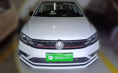 Volkswagen Volkswagen Passat в цвете и кузовом – это идеальный выбор среди китайских автомобилей. Доступная цена и надежность гарантированы.