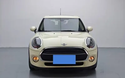 MINI MINI COUNTRYMAN в цвете и кузовом – это идеальный выбор среди китайских автомобилей. Доступная цена и надежность гарантированы.