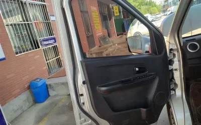 MINI MINI в цвете и кузовом – это идеальный выбор среди китайских автомобилей. Доступная цена и надежность гарантированы.