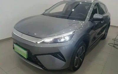 BYD BYD Seal 05 DM-i в цвете и кузовом – это идеальный выбор среди китайских автомобилей. Доступная цена и надежность гарантированы.