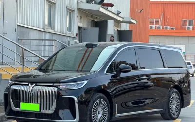 Audi Audi A8 в цвете и кузовом – это идеальный выбор среди китайских автомобилей. Доступная цена и надежность гарантированы.
