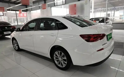 Chevrolet Chevrolet Malibu в цвете и кузовом – это идеальный выбор среди китайских автомобилей. Доступная цена и надежность гарантированы.