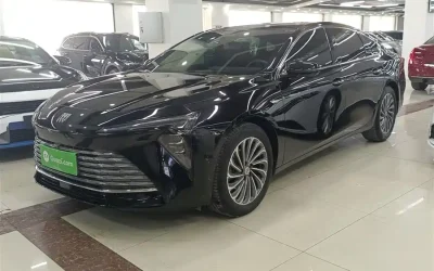 Audi Audi A8 в цвете и кузовом – это идеальный выбор среди китайских автомобилей. Доступная цена и надежность гарантированы.