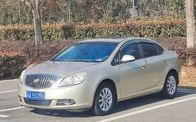 Audi Audi A8 в цвете и кузовом – это идеальный выбор среди китайских автомобилей. Доступная цена и надежность гарантированы.