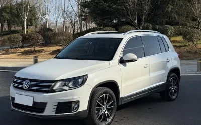 Volkswagen Volkswagen Sagitar в цвете и кузовом – это идеальный выбор среди китайских автомобилей. Доступная цена и надежность гарантированы.