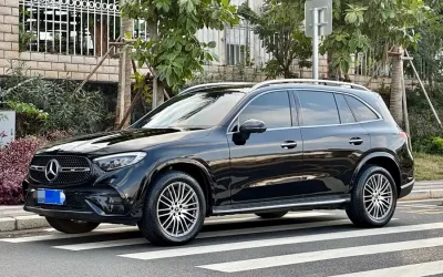Mercedes-Benz Mercedes-Benz C-Class в цвете и кузовом – это идеальный выбор среди китайских автомобилей. Доступная цена и надежность гарантированы.