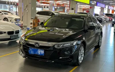 Audi Audi A8 в цвете и кузовом – это идеальный выбор среди китайских автомобилей. Доступная цена и надежность гарантированы.