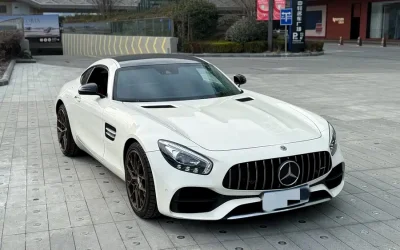 r1049799-mercedes-benz-amg-gt-2018_image_002