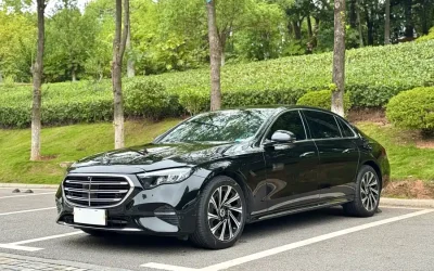 Mercedes-Benz Mercedes-Benz E-Class в цвете и кузовом – это идеальный выбор среди китайских автомобилей. Доступная цена и надежность гарантированы.