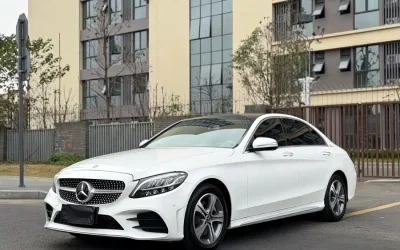 Mercedes-Benz Mercedes-Benz C-Class в цвете и кузовом – это идеальный выбор среди китайских автомобилей. Доступная цена и надежность гарантированы.
