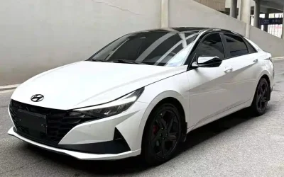 Hyundai Hyundai Elantra в цвете и кузовом – это идеальный выбор среди китайских автомобилей. Доступная цена и надежность гарантированы.