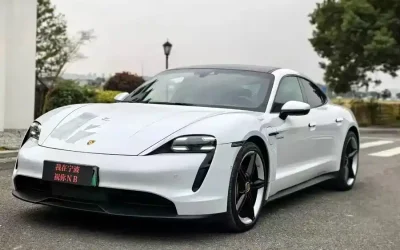 Porsche Porsche Cayenne в цвете и кузовом – это идеальный выбор среди китайских автомобилей. Доступная цена и надежность гарантированы.