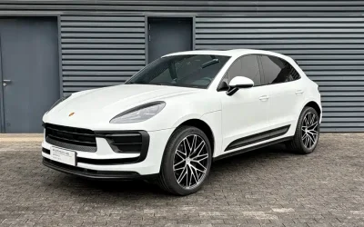 Porsche Porsche Cayenne в цвете и кузовом – это идеальный выбор среди китайских автомобилей. Доступная цена и надежность гарантированы.