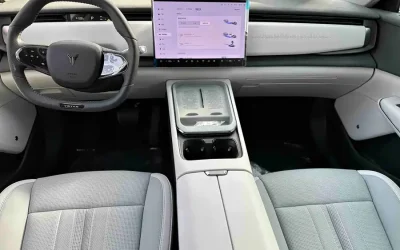 Audi Audi A8 в цвете и кузовом – это идеальный выбор среди китайских автомобилей. Доступная цена и надежность гарантированы.