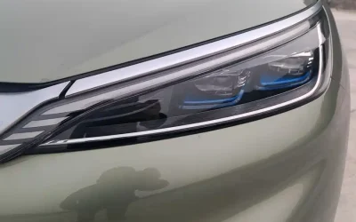 BYD BYD Seal 05 DM-i в цвете и кузовом – это идеальный выбор среди китайских автомобилей. Доступная цена и надежность гарантированы.