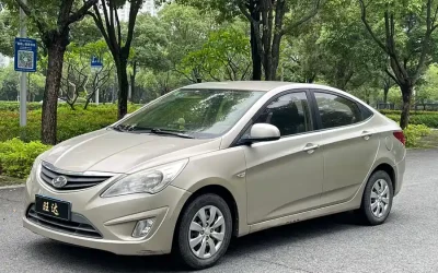 Hyundai Hyundai Elantra в цвете и кузовом – это идеальный выбор среди китайских автомобилей. Доступная цена и надежность гарантированы.