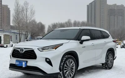 r1054143-toyota-highlander-2023_image_001