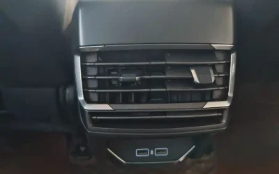 Lynk & Co Lynk & Co 02 в цвете и кузовом – это идеальный выбор среди китайских автомобилей. Доступная цена и надежность гарантированы.