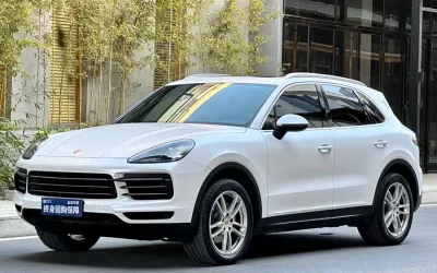 Porsche Porsche Cayenne в цвете и кузовом – это идеальный выбор среди китайских автомобилей. Доступная цена и надежность гарантированы.